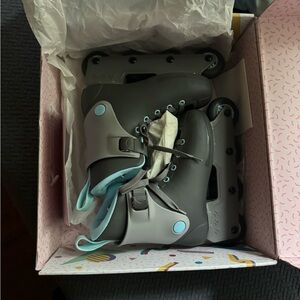 Brand new Women’s impala Gray Rollerblades women’s 6